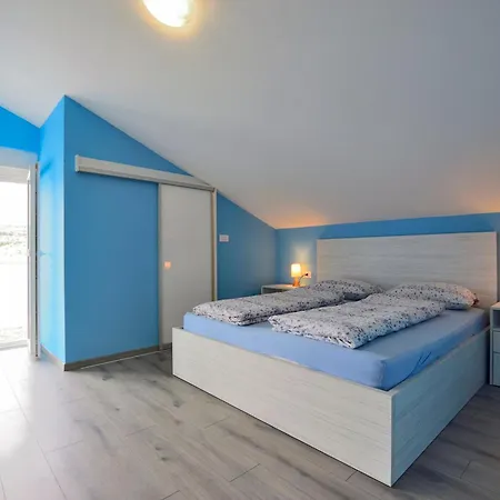 Appartement Vidas Palit